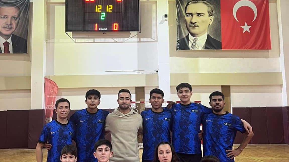 BİGEP kapsamında öğrencilerimizle Liselerarası Voleybol Turnuvasına katılım sağladık.